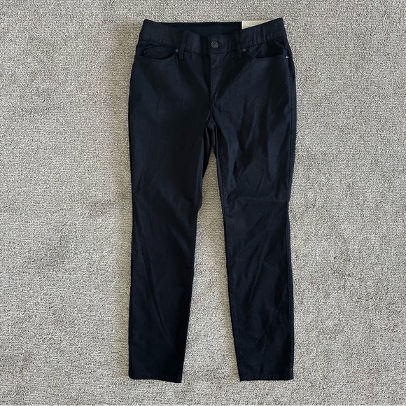 Chico’s Secret Stretch Smoothing Jegging Size 00P/US 2P - Picture 1 of 9